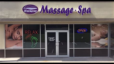 sexual-massage Funadhoo
